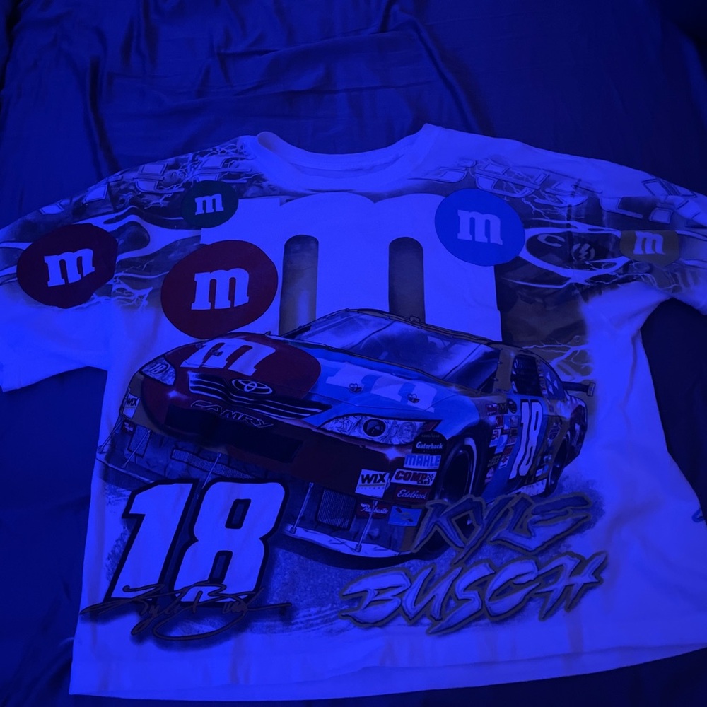 Vintage Kyle Bush M&M cropped tee
